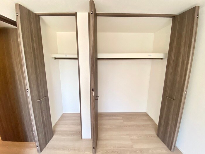 物件内観写真13　(収納)