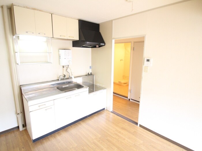 物件内観写真9　(居室)