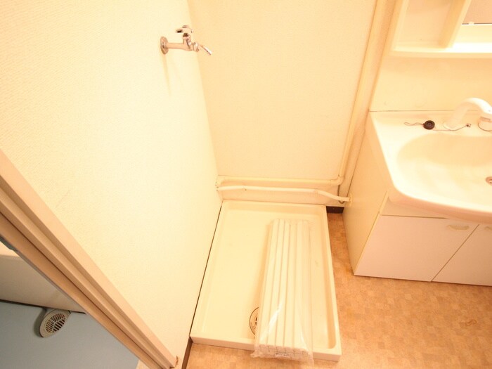 物件内観写真21　(洗濯機置場)