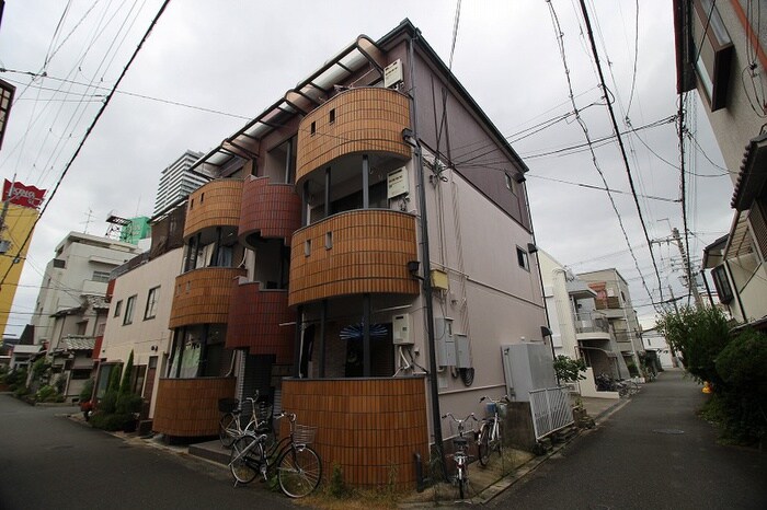 物件外観写真1　(外観写真)