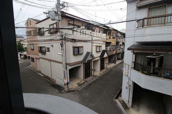 物件内観写真22　(室内からの展望)