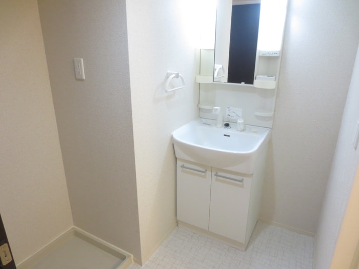 物件内観写真12　(洗面)