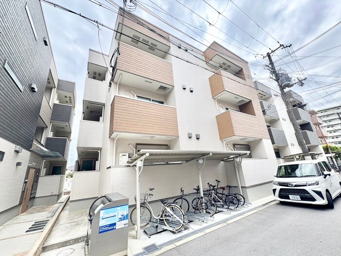 物件外観写真1　(外観写真)