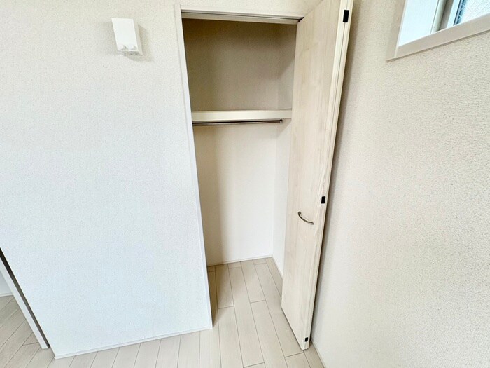 物件内観写真17　(収納)