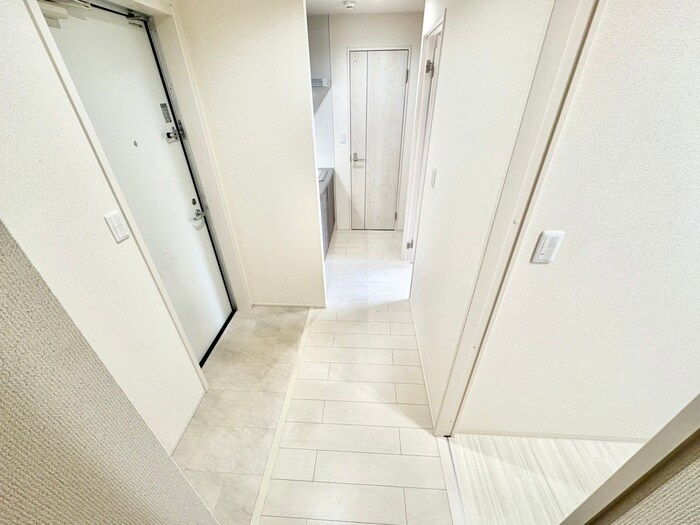 物件内観写真21　(廊下)