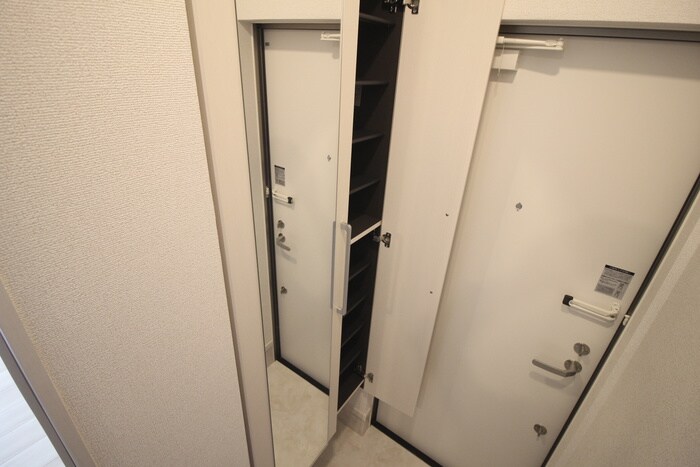 物件内観写真19　(靴箱)