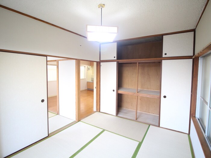 物件内観写真15　(収納)