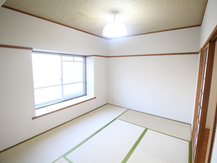 物件内観写真16　(居室)