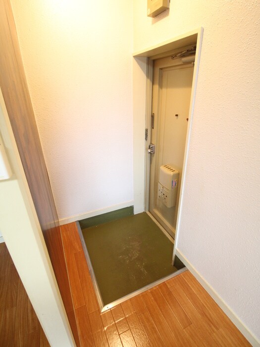 物件内観写真21　(玄関)