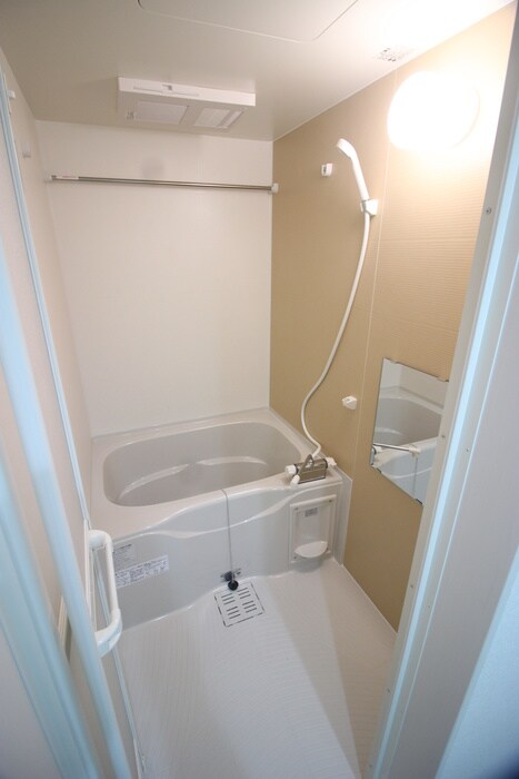 物件内観写真13　(バス／シャワールーム等)