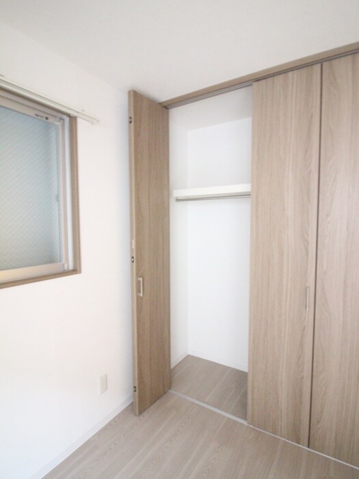 物件内観写真15　(収納)