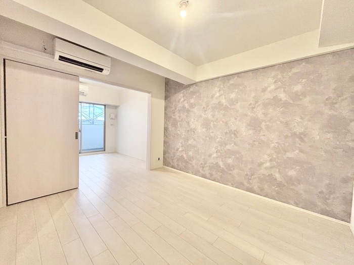 物件内観写真3　(居室)