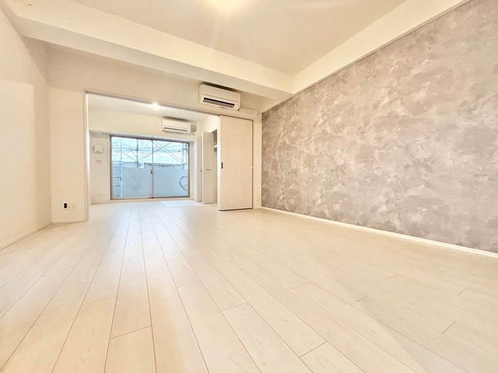 物件内観写真3　(居室)