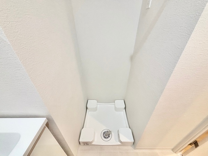 物件内観写真13　(洗濯機置場)