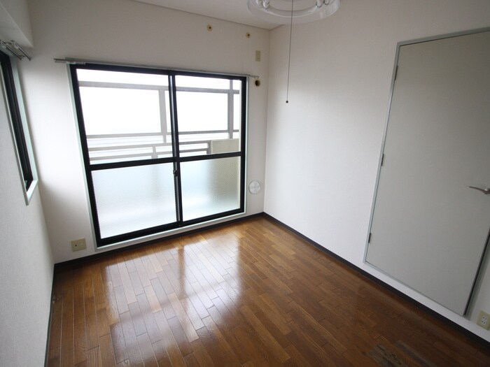 物件内観写真12　(居室)