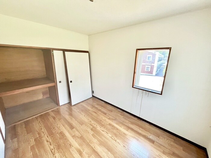 物件内観写真18　(居室)