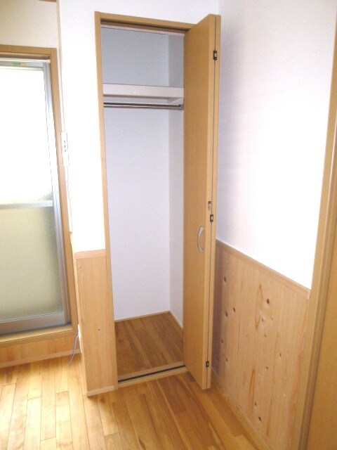 物件内観写真7　(収納)