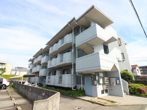 ﾊｲﾂ中村２ＮＤ外観写真