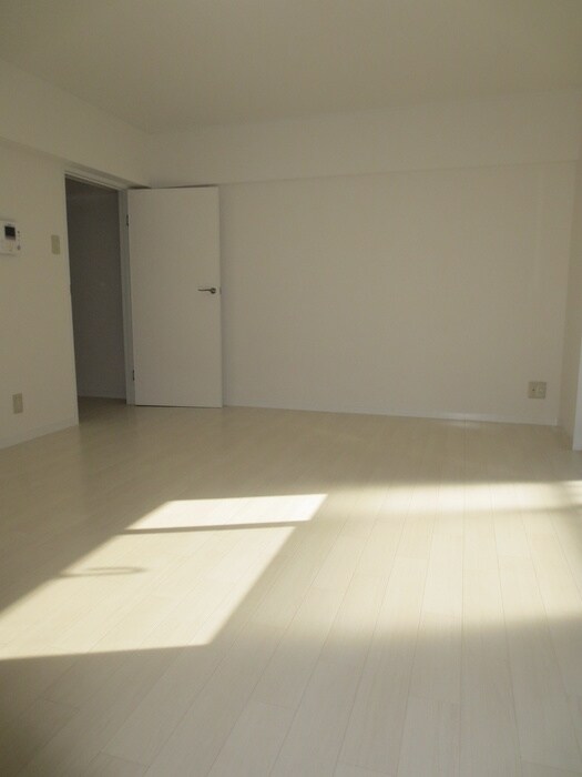 物件内観写真12　(居室)