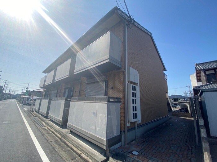 物件外観写真6　(外観写真)