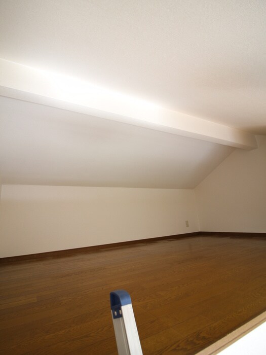 物件内観写真18　(ロフト)