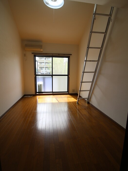 物件内観写真20　(居室)