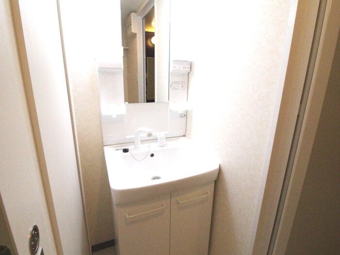 物件内観写真11　(洗面)