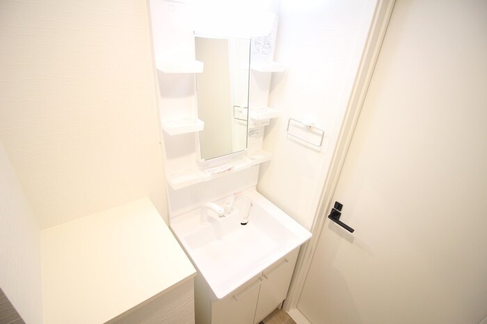 物件内観写真10　(洗面)