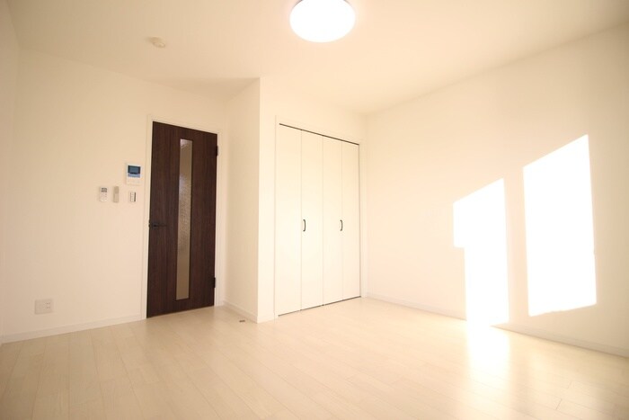 物件内観写真11　(居室)