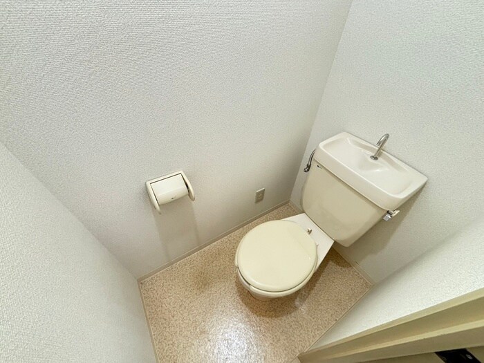 物件内観写真12　(トイレ)