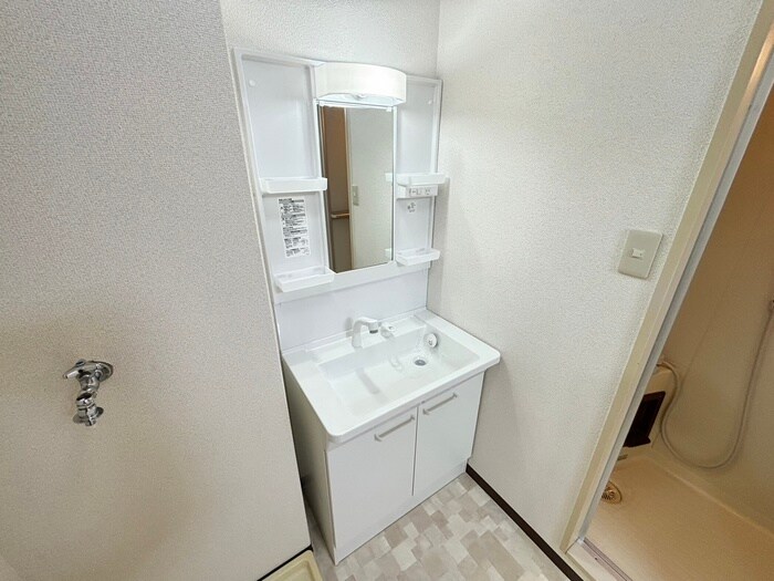 物件内観写真13　(洗面)