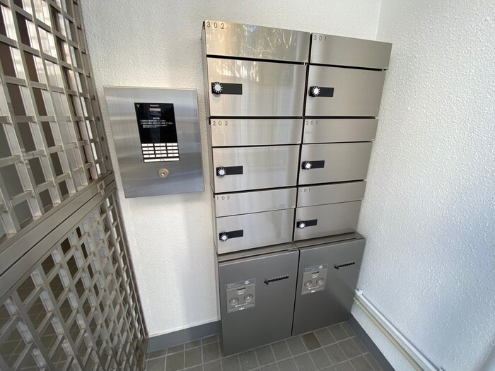 物件外観写真6　(建物設備)