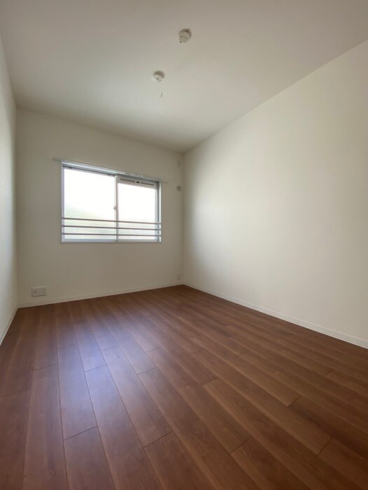 物件内観写真19　(居室)