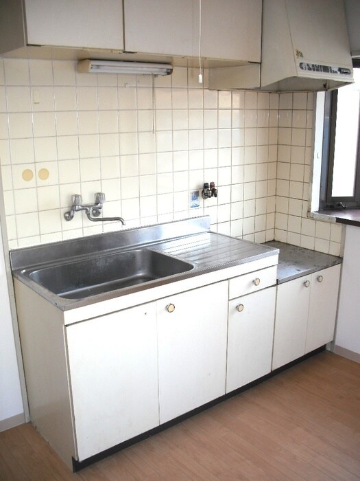 物件内観写真4　(キッチン)