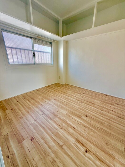 物件内観写真21　(居室)