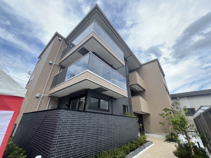 物件外観写真1　(外観写真)