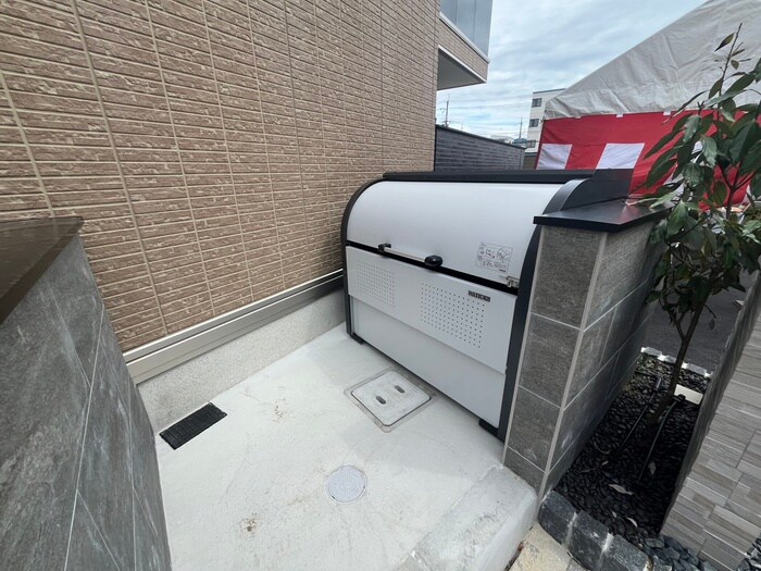 物件外観写真6　(建物設備)