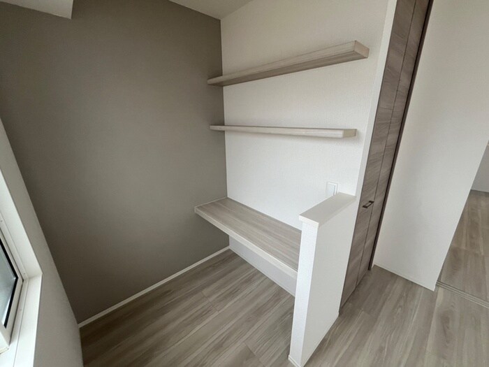 物件内観写真10　(内観写真)