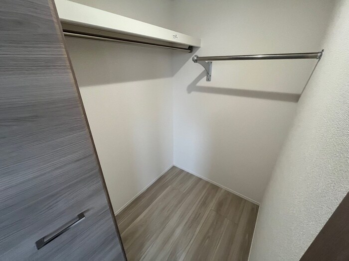 物件内観写真15　(収納)