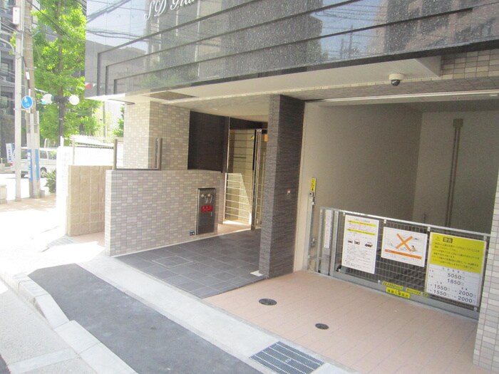 物件外観写真6　(駐車場)