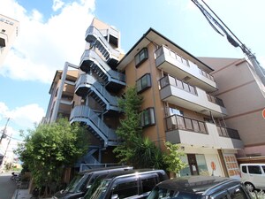ホリディコ－ト加美外観写真