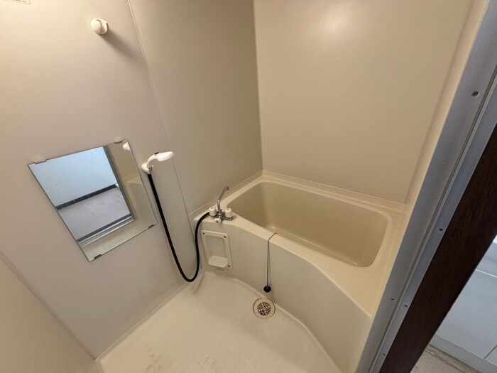 物件内観写真12　(バス／シャワールーム等)