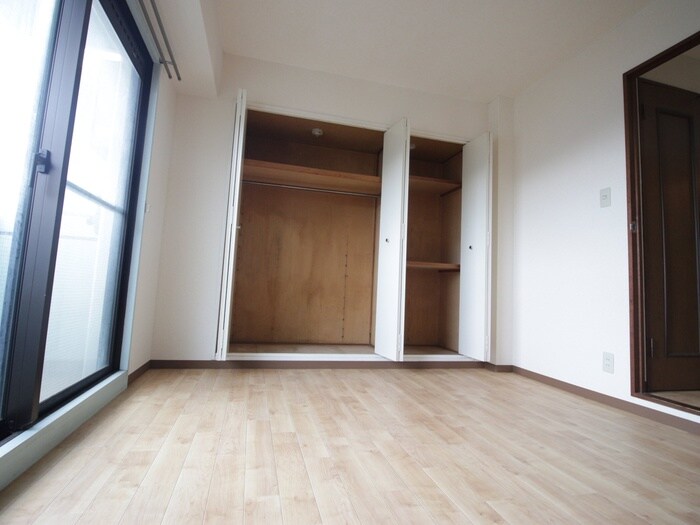 物件内観写真18　(居室)