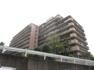穂積台グランドコーポ(812)外観写真
