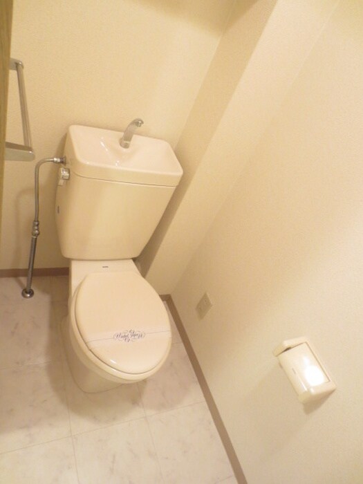 物件内観写真11　(トイレ)