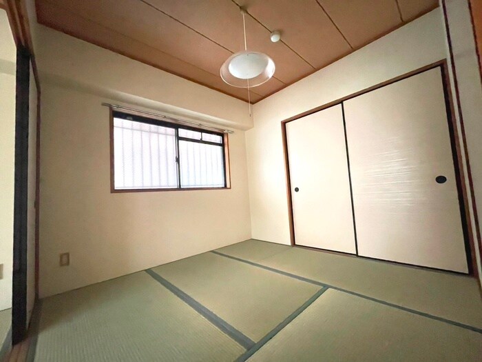 物件内観写真9　(居室)