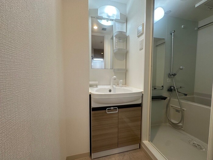 物件内観写真10　(洗面)