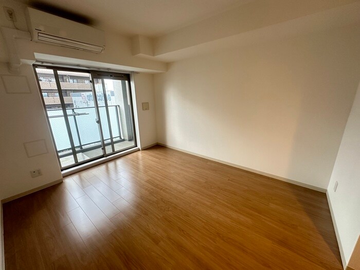 物件内観写真12　(居室)