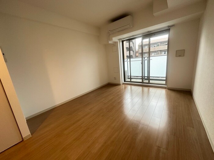 物件内観写真13　(居室)