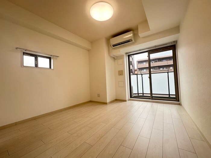 物件内観写真15　(居室)